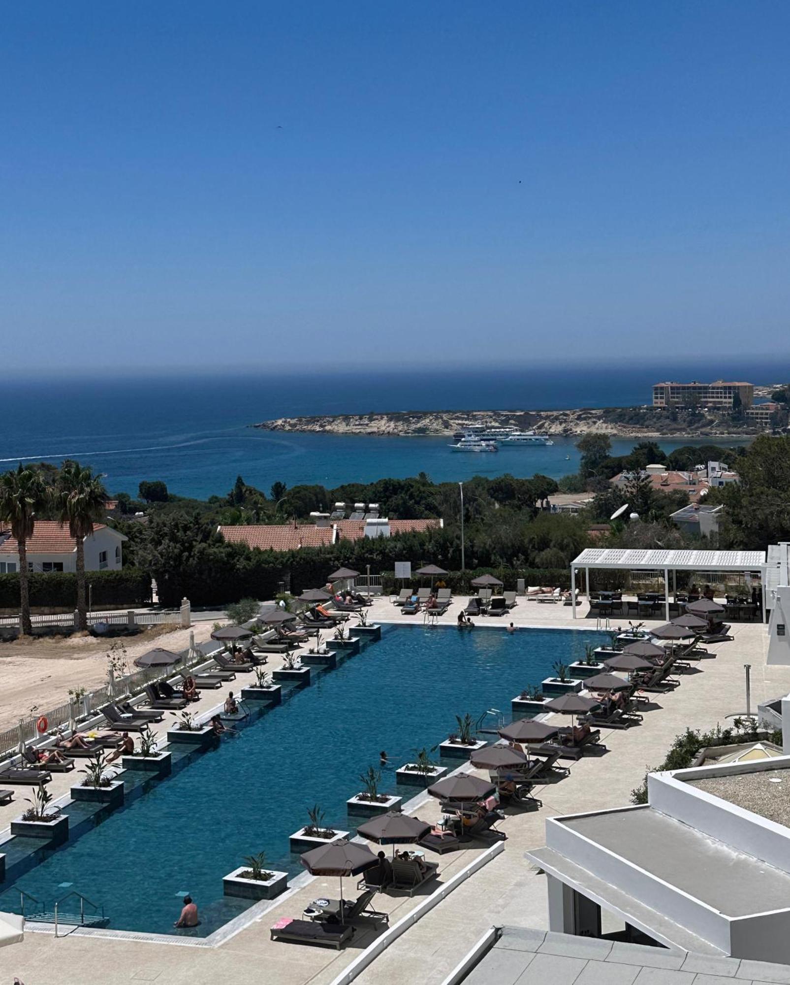 Cali Resort & Spa By Louis Hotels Paphos Exterior foto